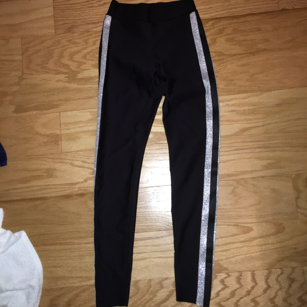 Black Ultracor legging silver stripe